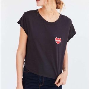 URBAN OUTFITTERS GRAPHIC TEE